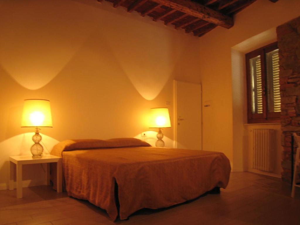 Rinathos Guesthouse Arezzo Extérieur photo